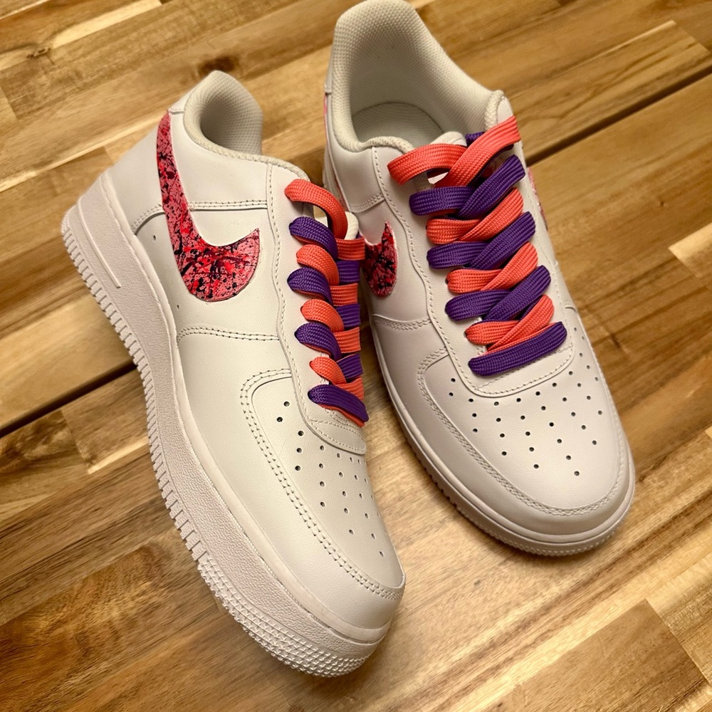 Nike Air Force 1 ’07 with custom splatter paint swoosh**never worn•*